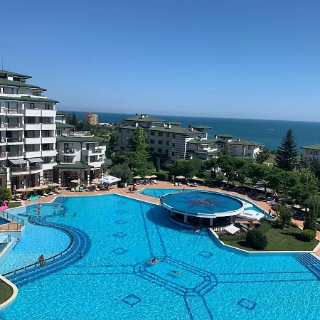Kalina Private In Emerald Resort, Apartment Ravda