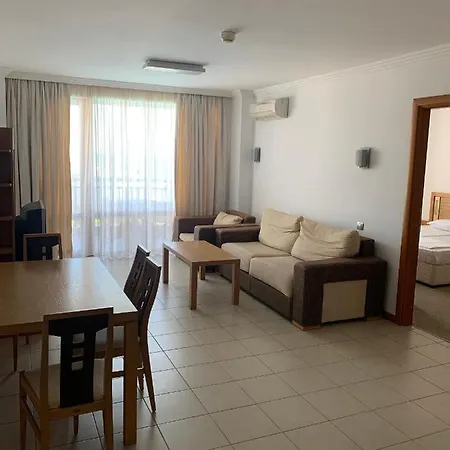 Kalina Private In Emerald Resort, * Ravda