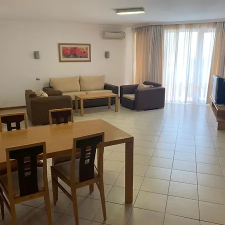 Kalina Private In Emerald Resort, * Ravda