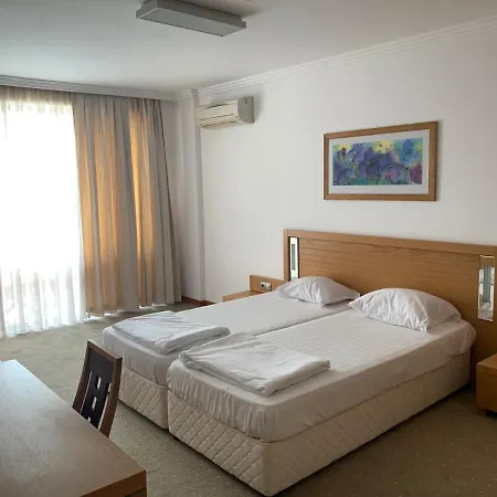Kalina Private In Emerald Resort, Apartment