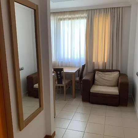 Kalina Private In Emerald Resort, * Ravda