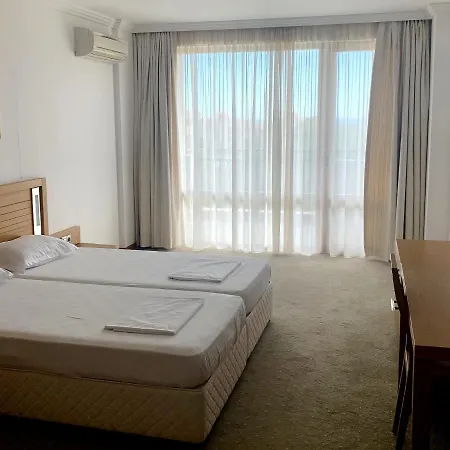 Apartment Kalina Private In Emerald Resort,
